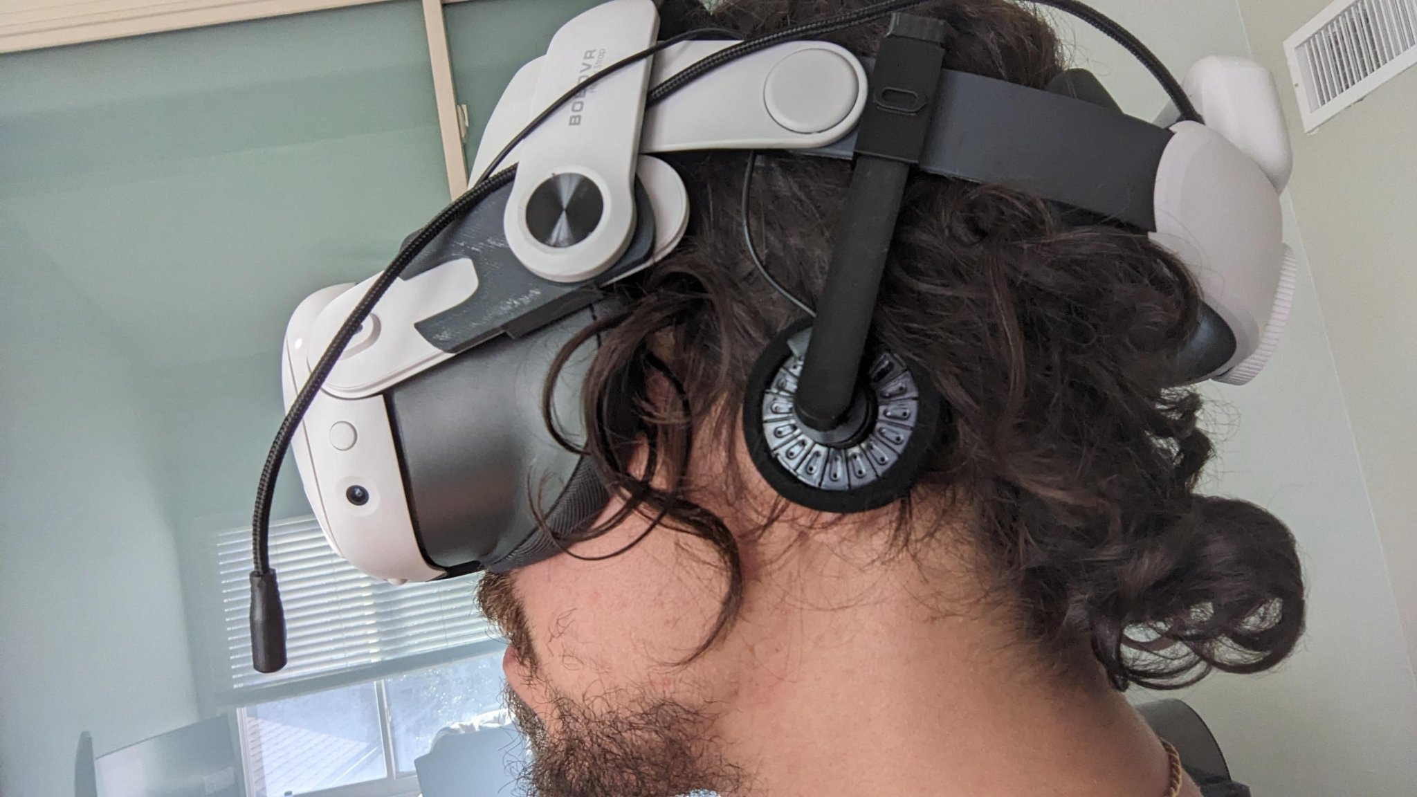 Giá đỡ tai nghe Koss Porta Pro cho Quest 3 BoboVR