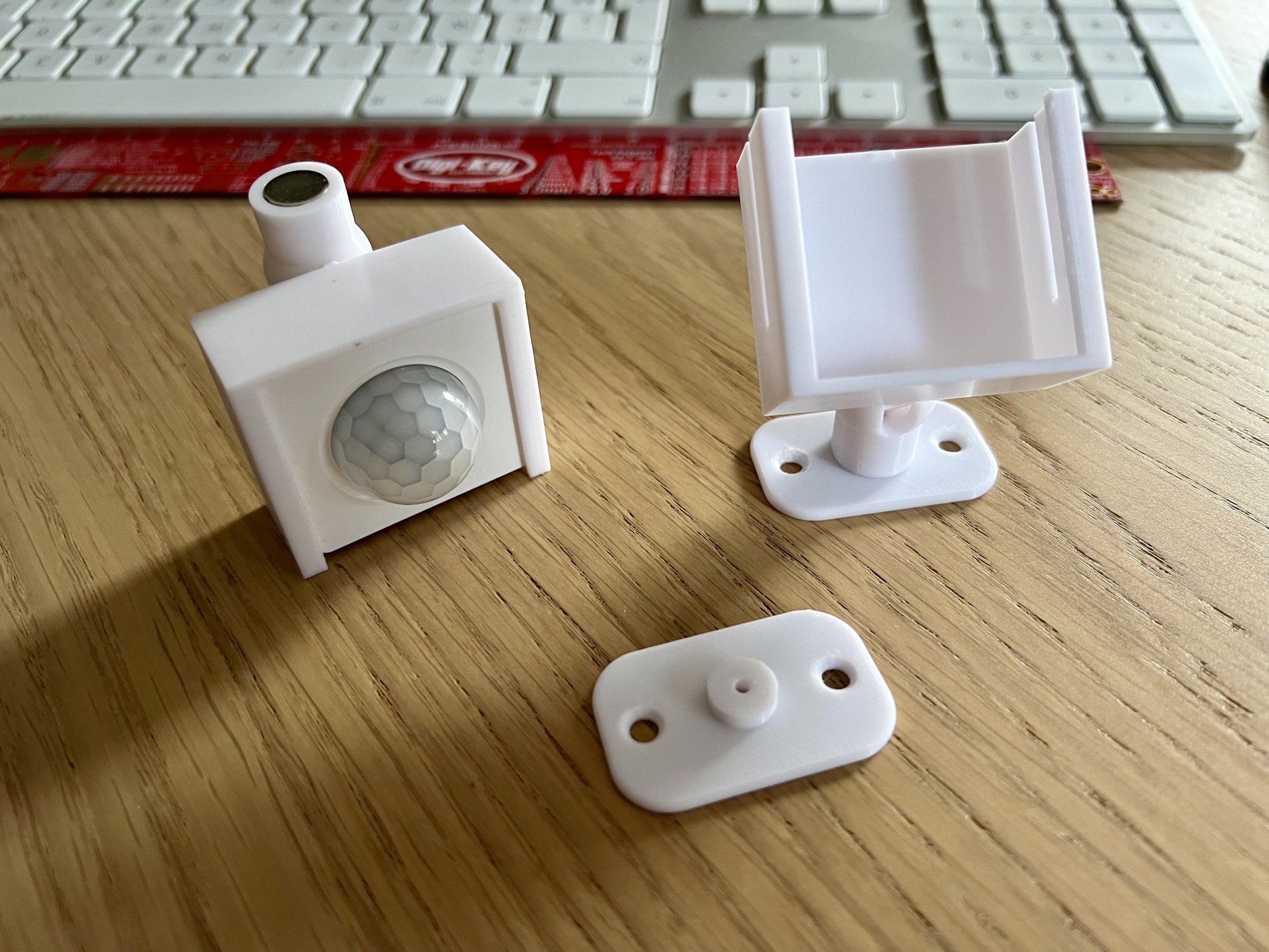 Giá đỡ cảm biến chuyển động Zigbee Sonoff SNZB-03