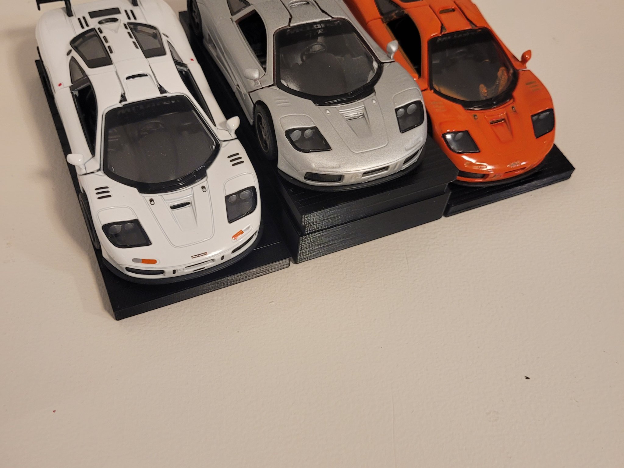 Giá đỡ ô tô diecast ba tầng cho mô hình 1/32-1/40