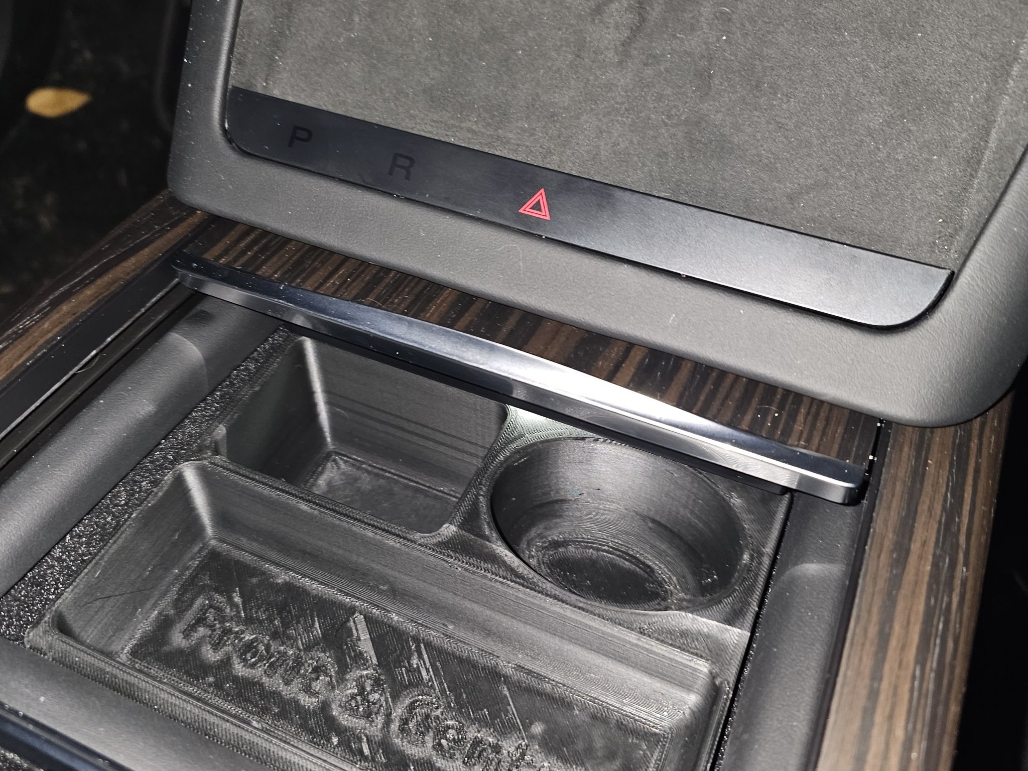 Hộp đựng ngăn kéo trung tâm cho Tesla Model X 21-23