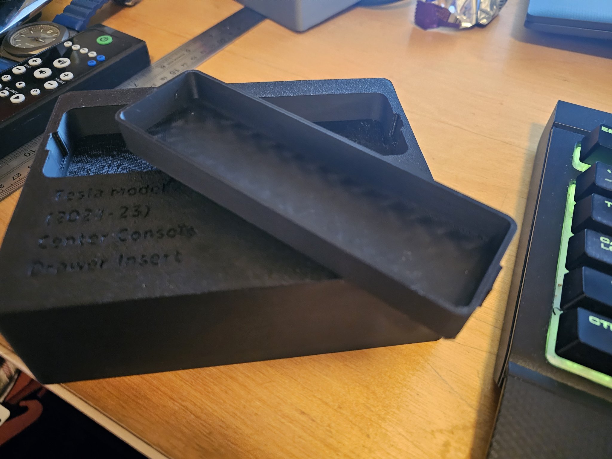 Hộp đựng ngăn kéo trung tâm cho Tesla Model X 21-23