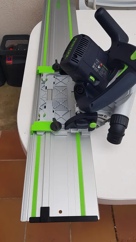 **Hệ thống chặn chống nghiêng Festool TS55**