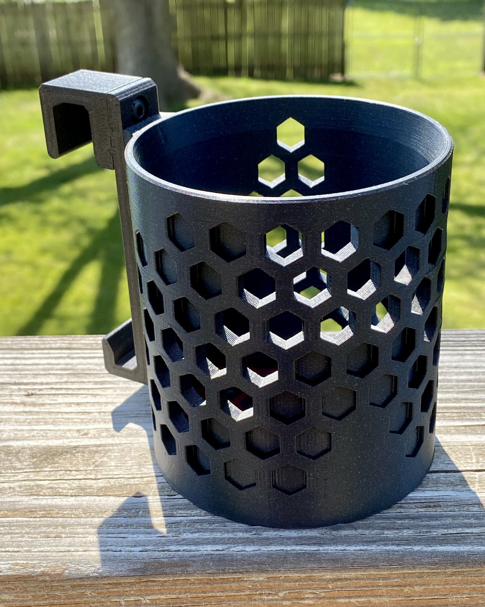 Giá đỡ cốc kẹp cho xe Prius 2014