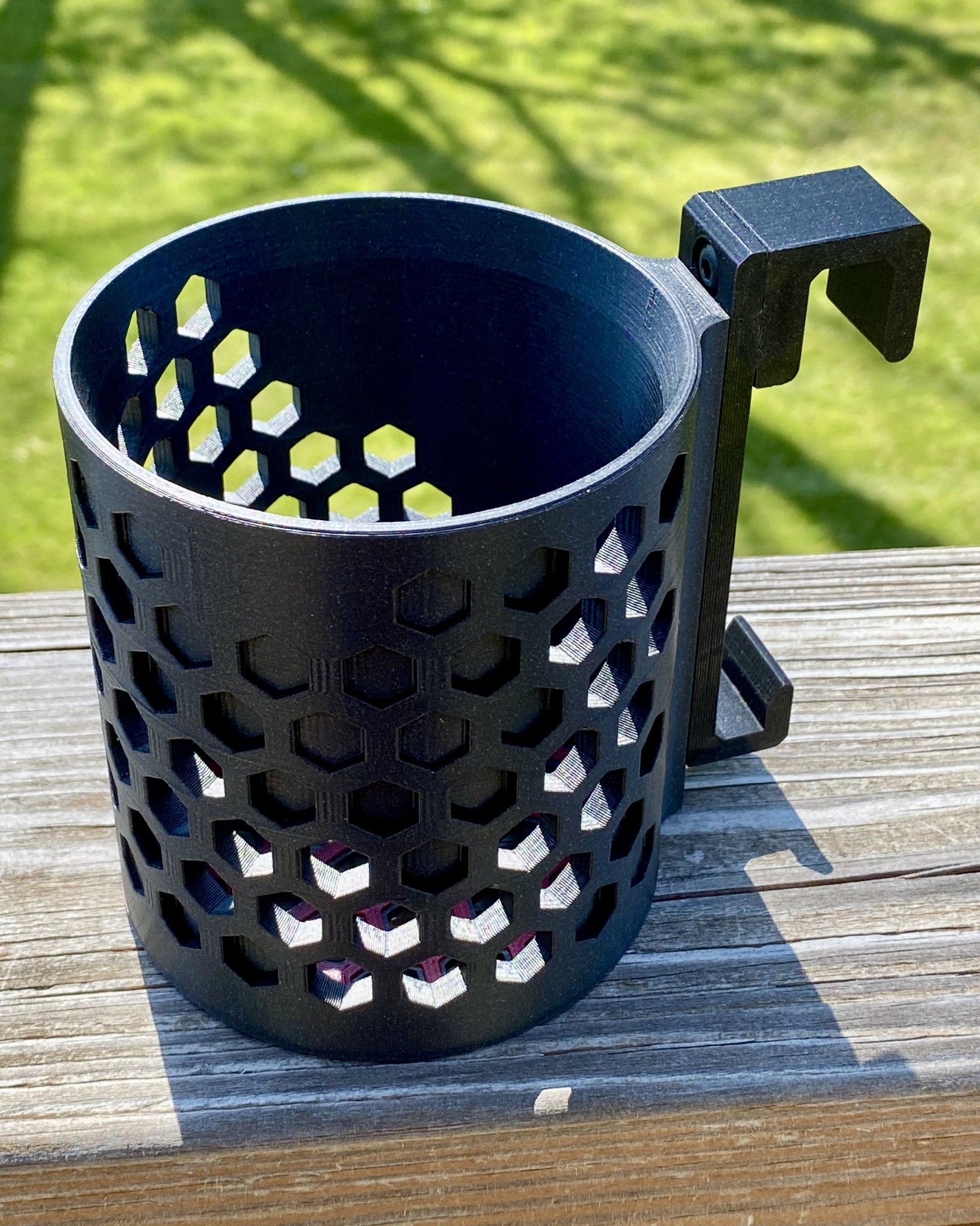 Giá đỡ cốc kẹp cho xe Prius 2014