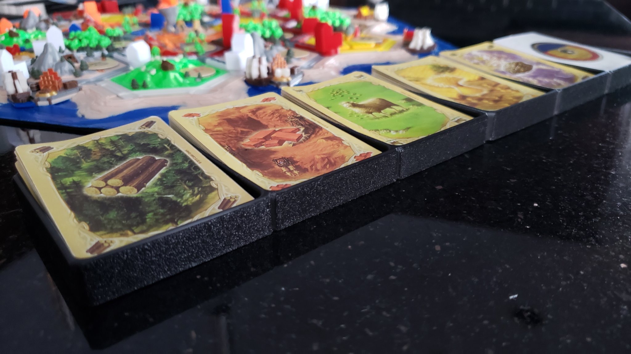 Khay đựng thẻ bài Catan tiện lợi và gọn gàng