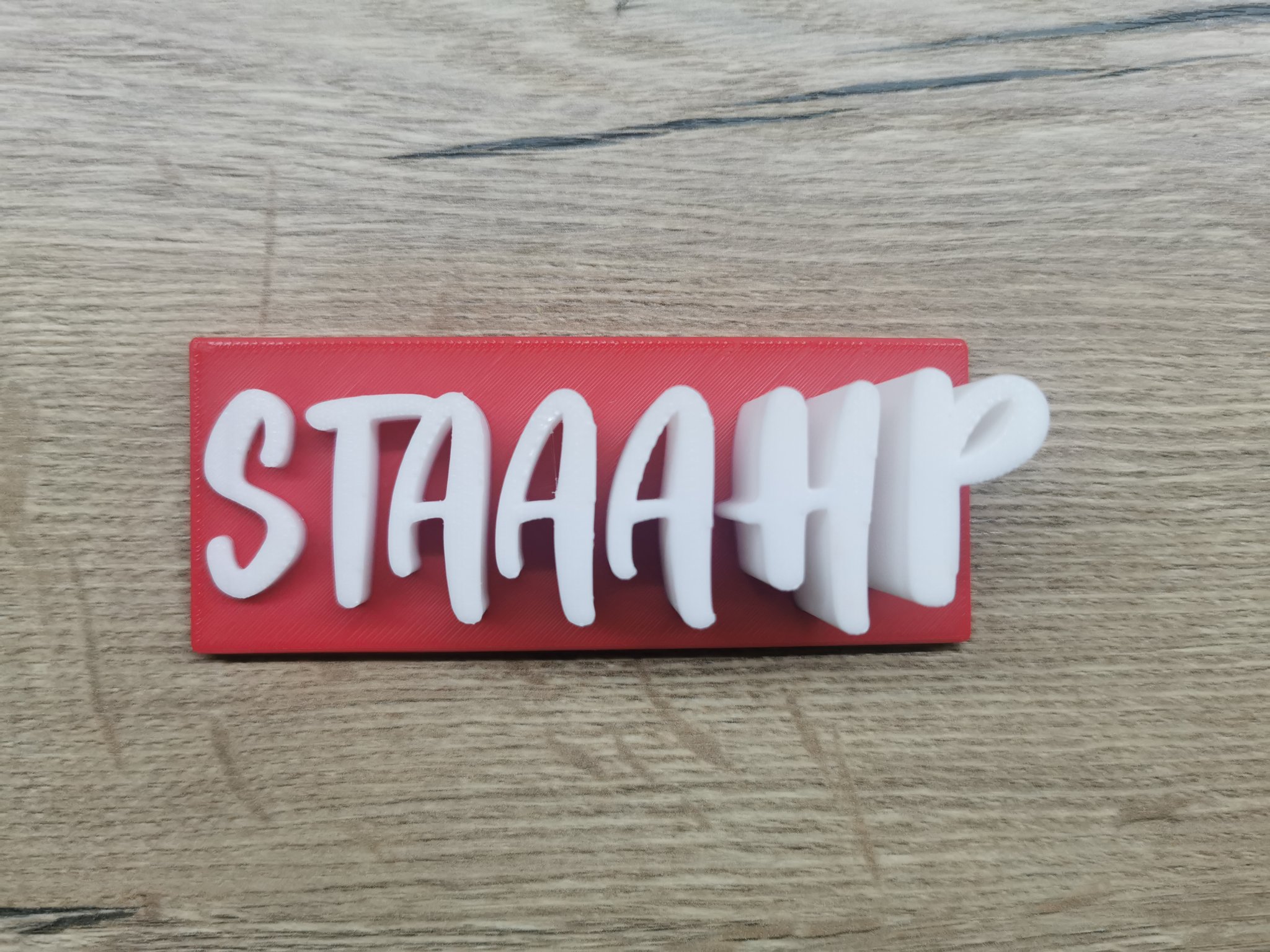 Cái chặn cửa STAAAHP với thiết kế đơn giản và tiện lợi