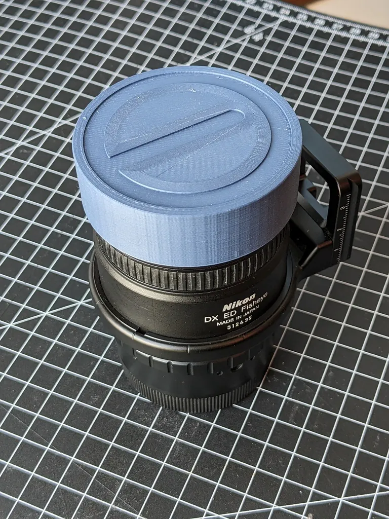 Nắp 10.5mm Fisheye Nikkor cho ống kính FX đã tháo hood