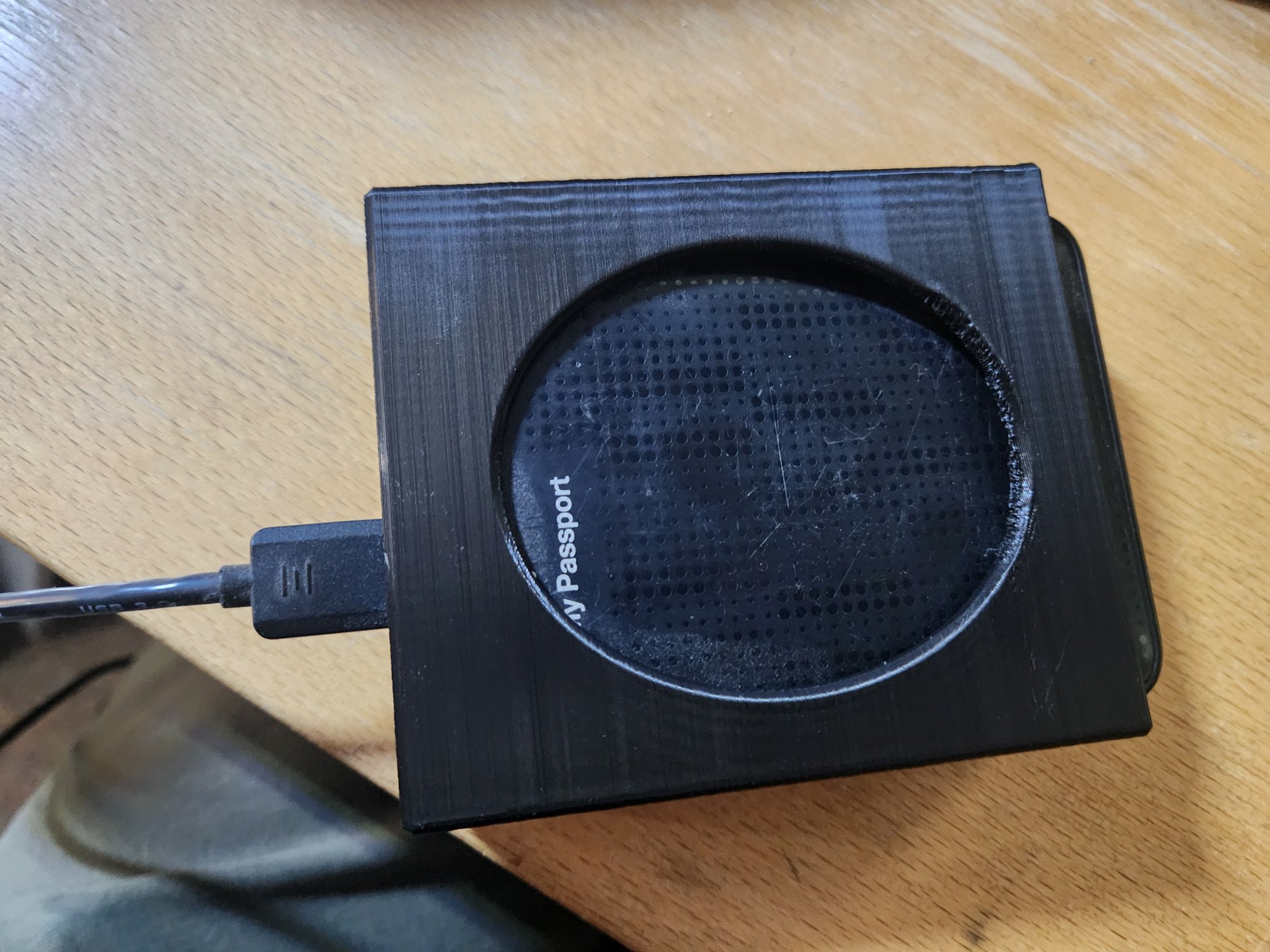 Giá đỡ treo tường cho My Passport Ultra