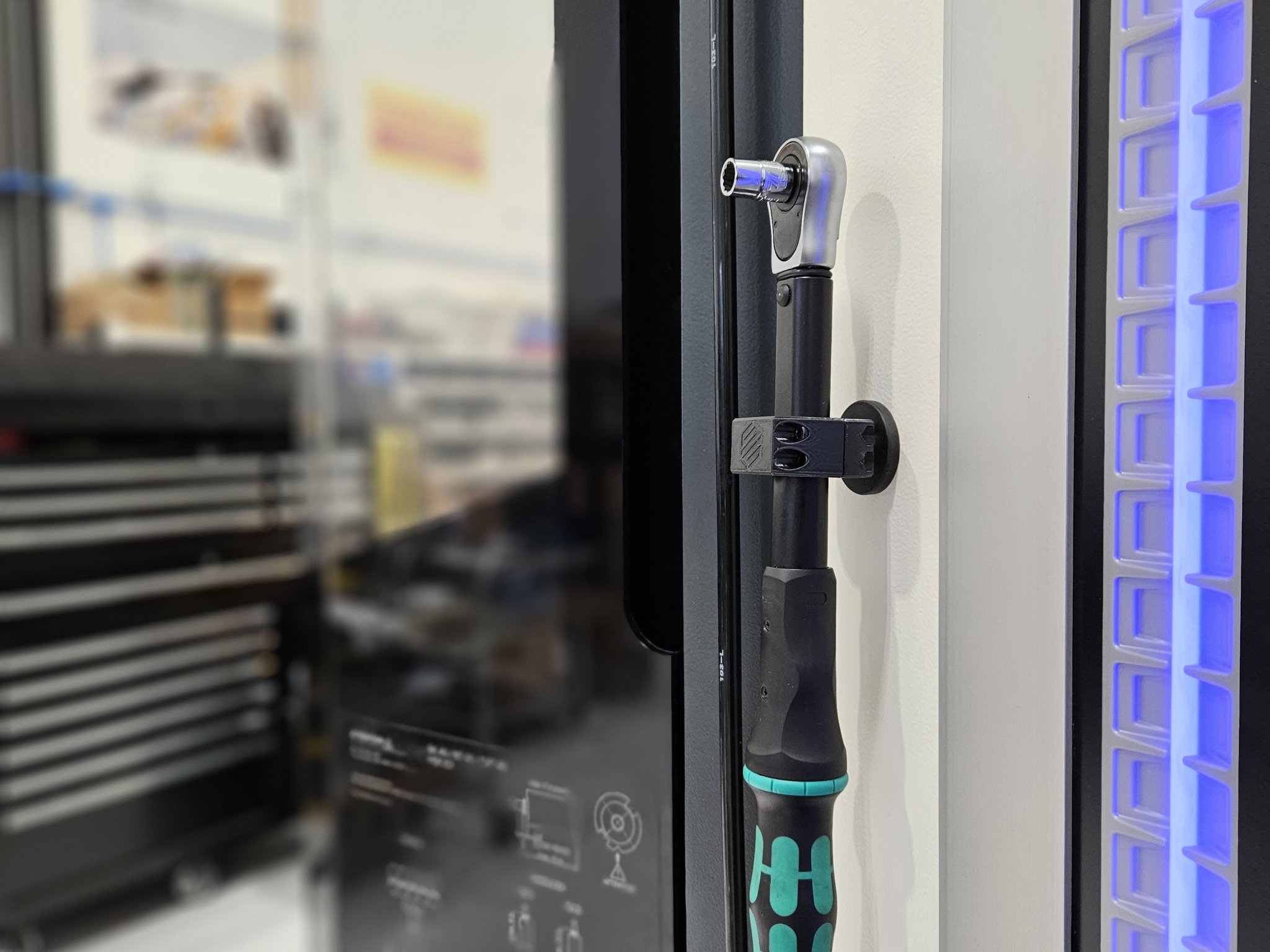 Giá đỡ từ tính cho cờ lê lực Wera B2