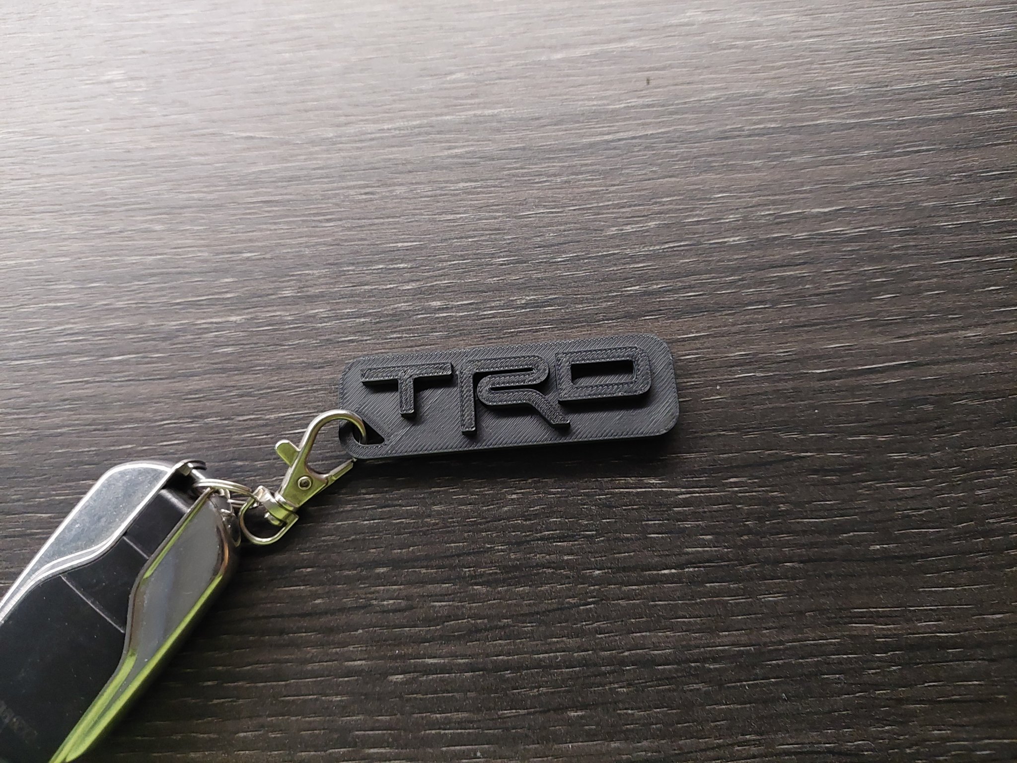 Móc khóa TRD với thiết kế logo Toyota độc đáo