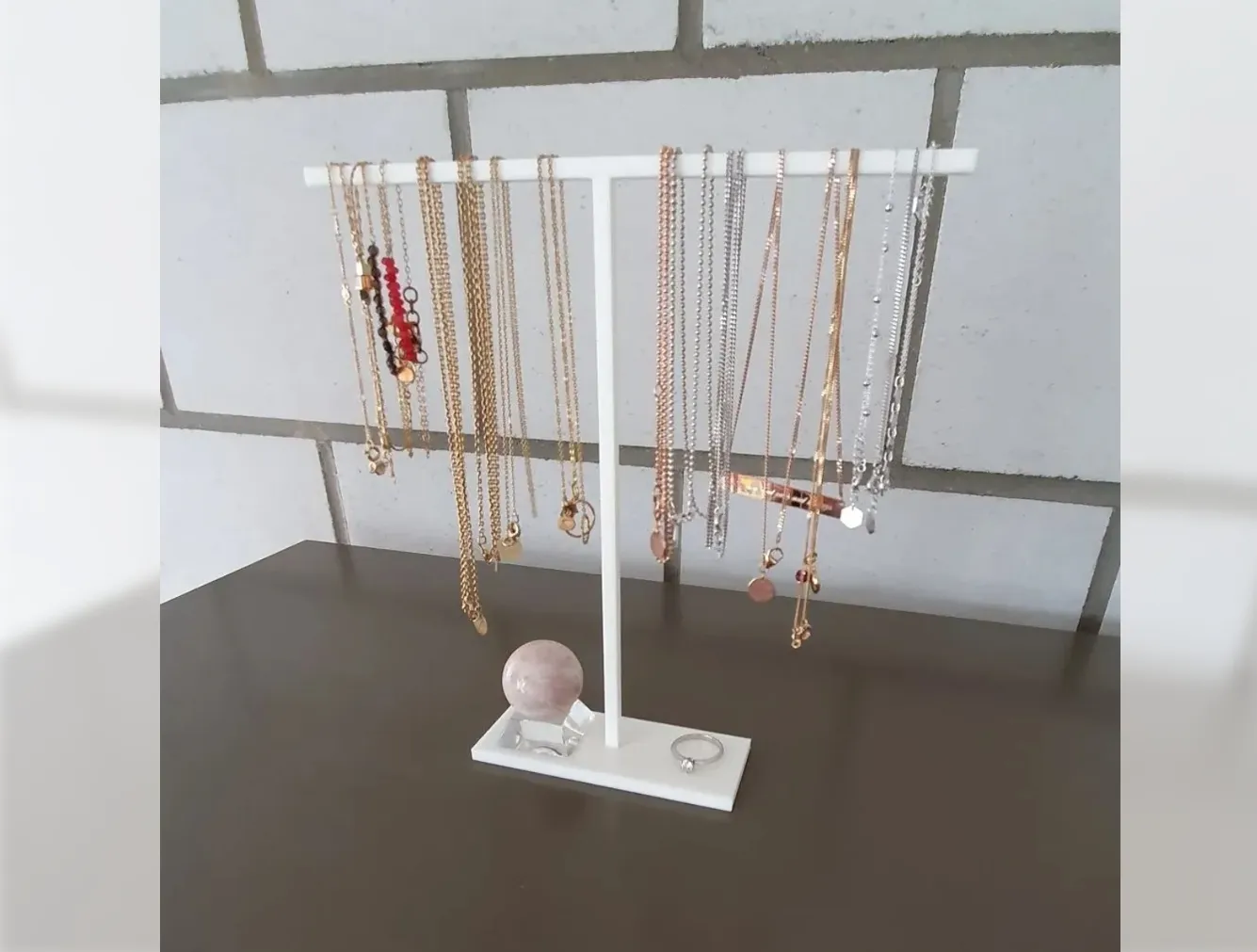 Giá đỡ trang sức đáng yêu và hữu ích