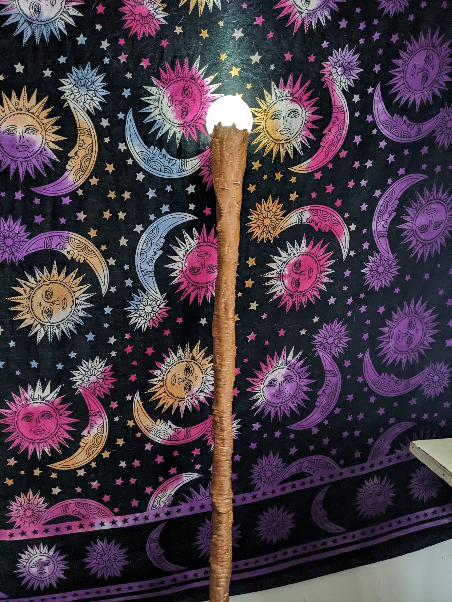 Gậy phép thuật phát sáng cho cosplay phù thủy