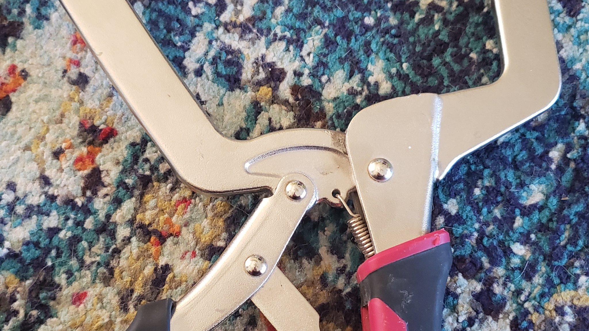 Bệ đỡ chống trượt cho kẹp Milescraft bằng TPU