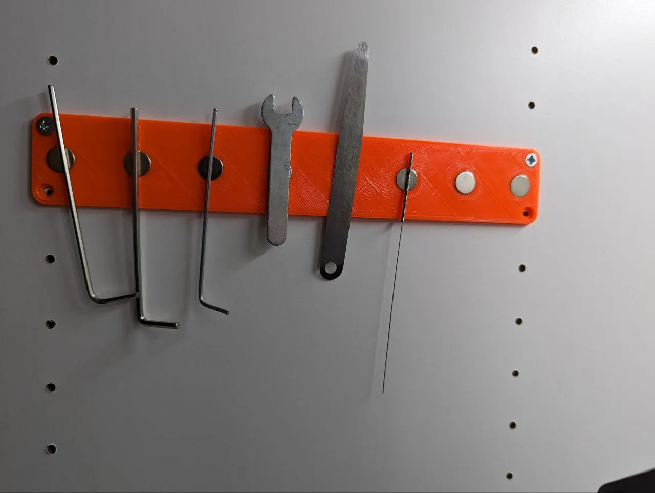 Giá đỡ từ tính Ikea Platsa hỗ trợ nam châm 10mm x 1.8mm