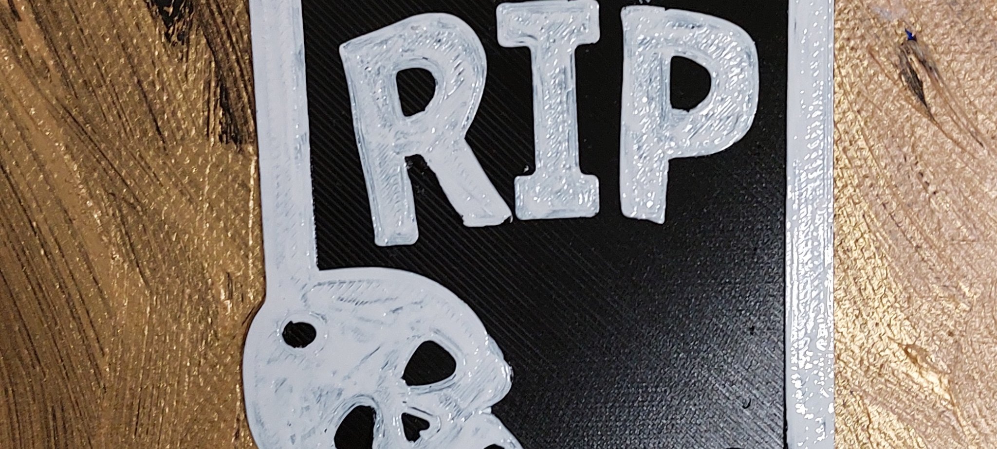 Bảng đá trang trí Halloween cho nghĩa trang