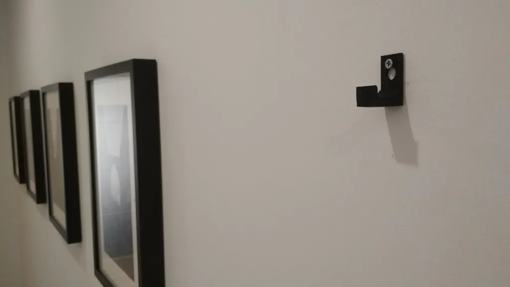 Giá treo Ikea Ribba phiên bản 2 in 3D nằm ngang