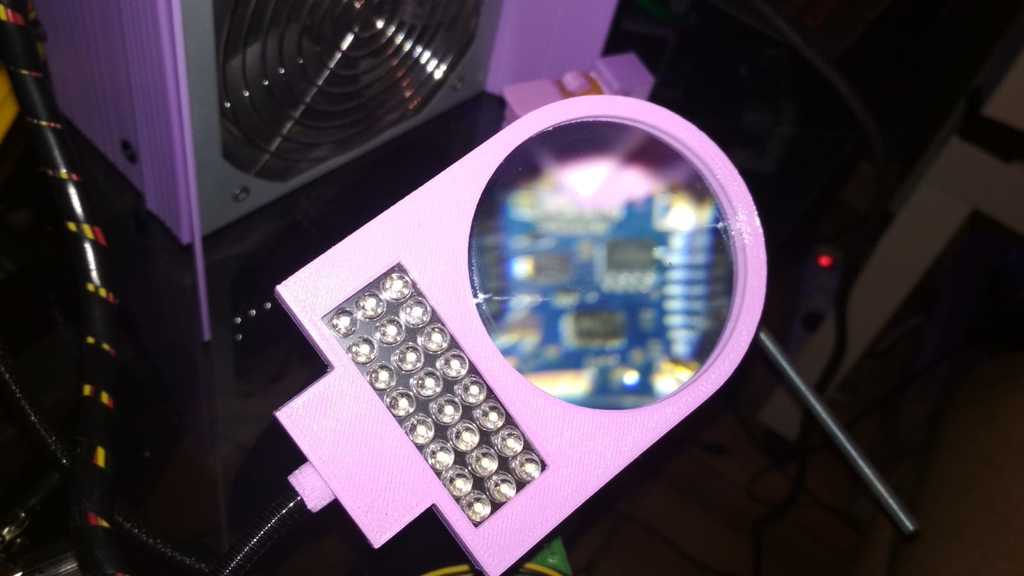 Giá đỡ kính lúp làm việc với đèn LED và chân xoay