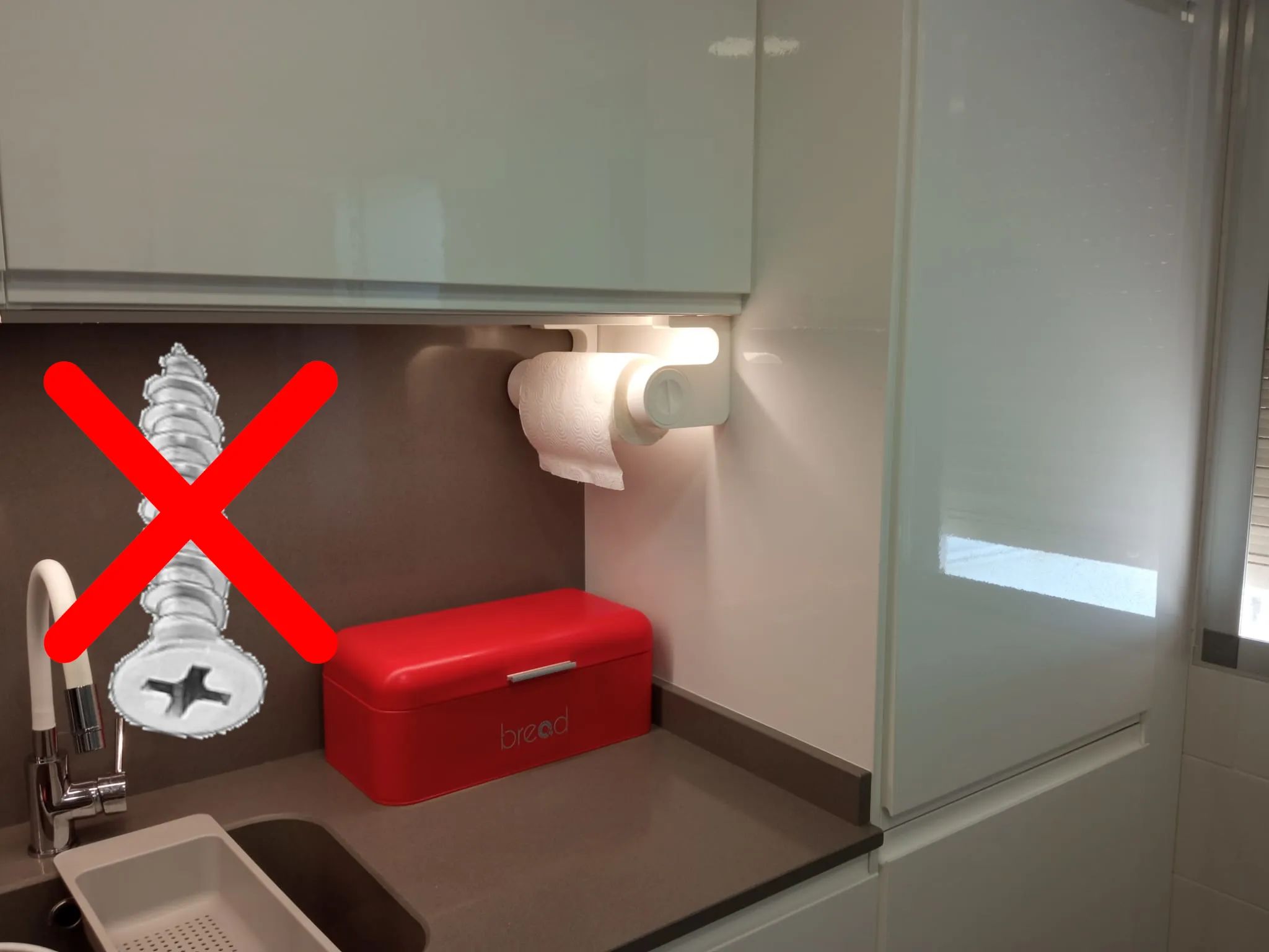 Giá đỡ khăn giấy không cần vít cho bếp