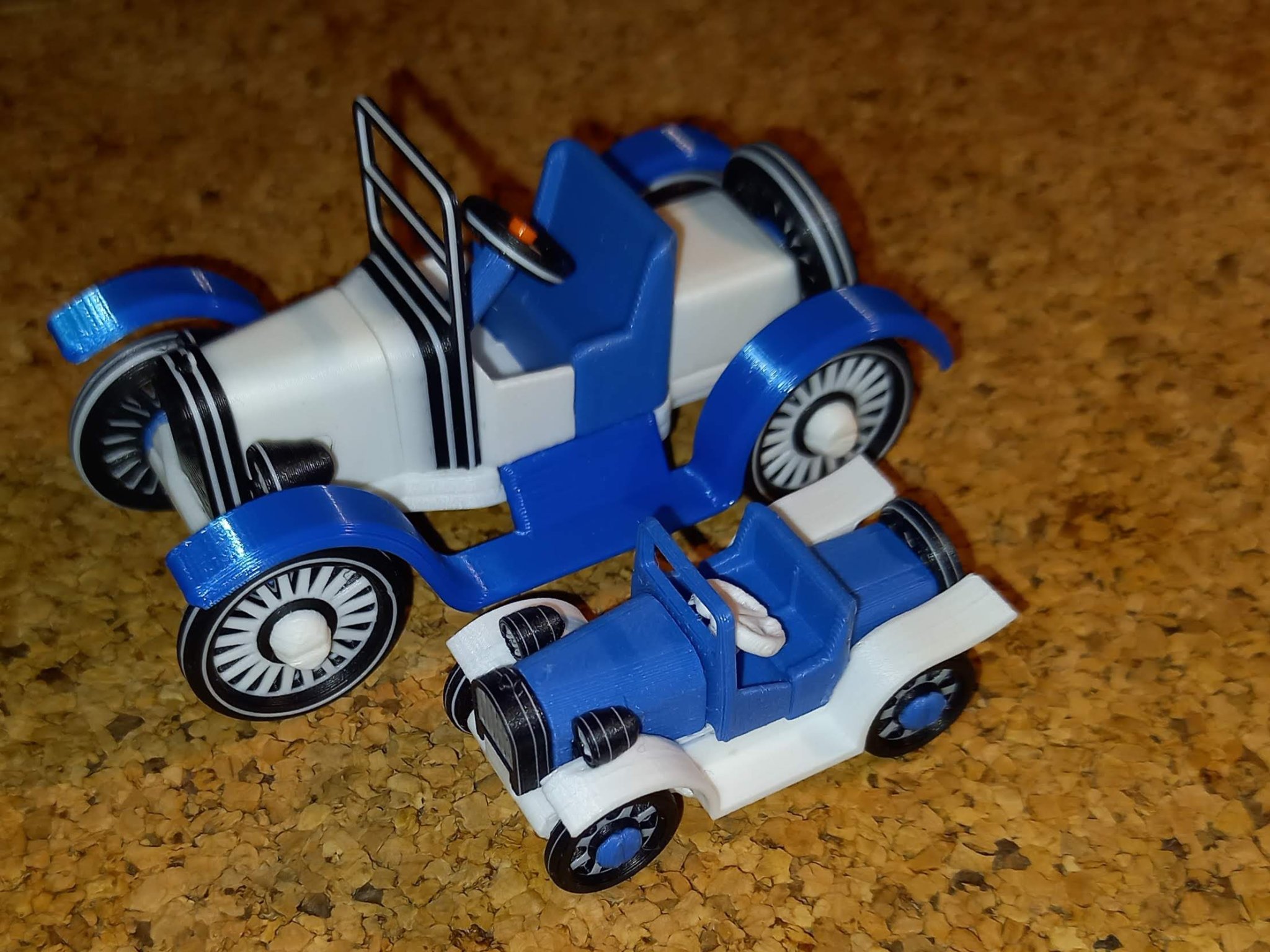 Mô hình ô tô mini Ford-T lắp ráp từ các chi tiết