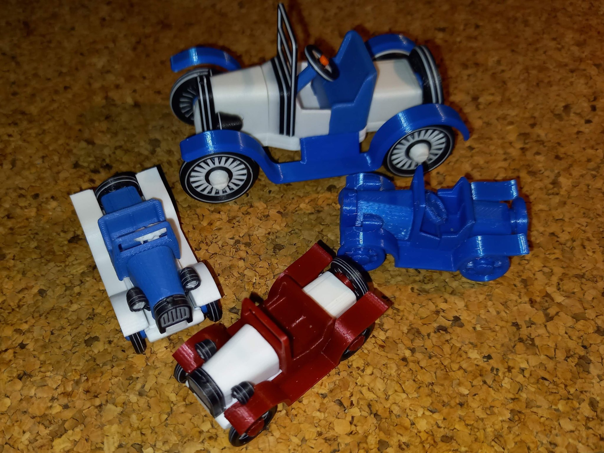 Mô hình ô tô mini Ford-T lắp ráp từ các chi tiết