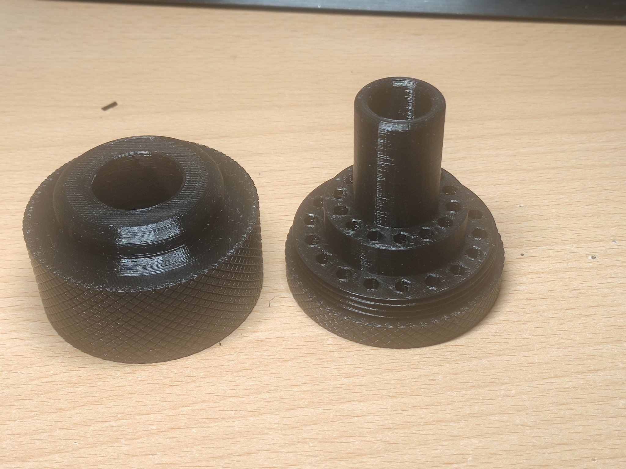 Hộp đựng tua vít điện ES15 và đầu bit