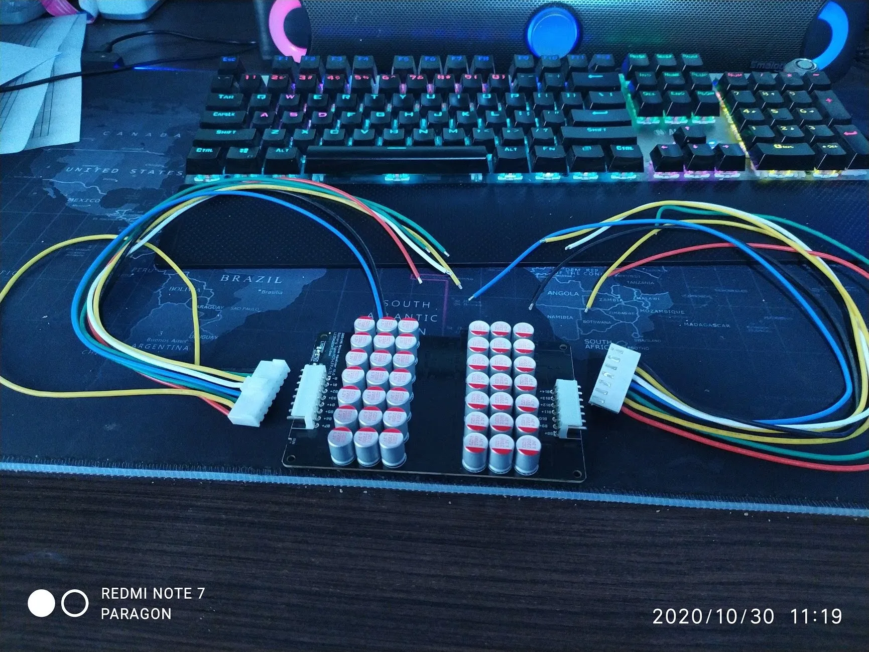 Bộ giá đỡ cho bộ cân bằng hoạt động 14s và hộp cầu chì