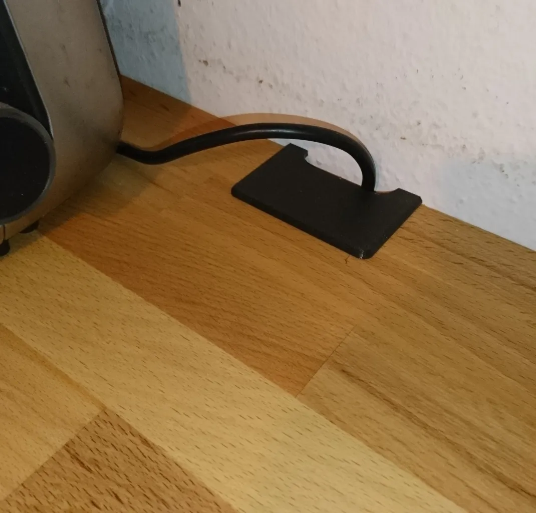 Cáp hình chữ nhật đi qua lỗ 60x40mm