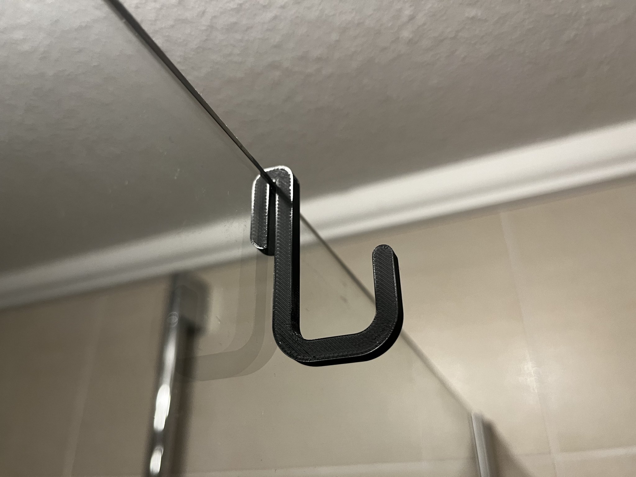 Móc treo tường phòng tắm cho khăn tắm