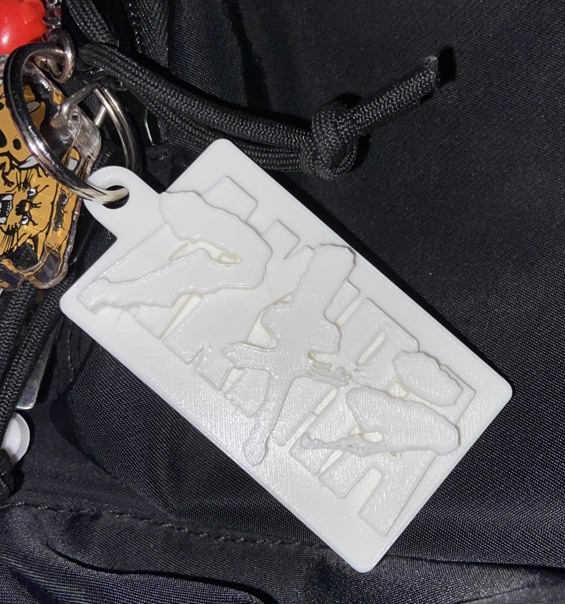 Móc khóa Akira dài 2.3 inch