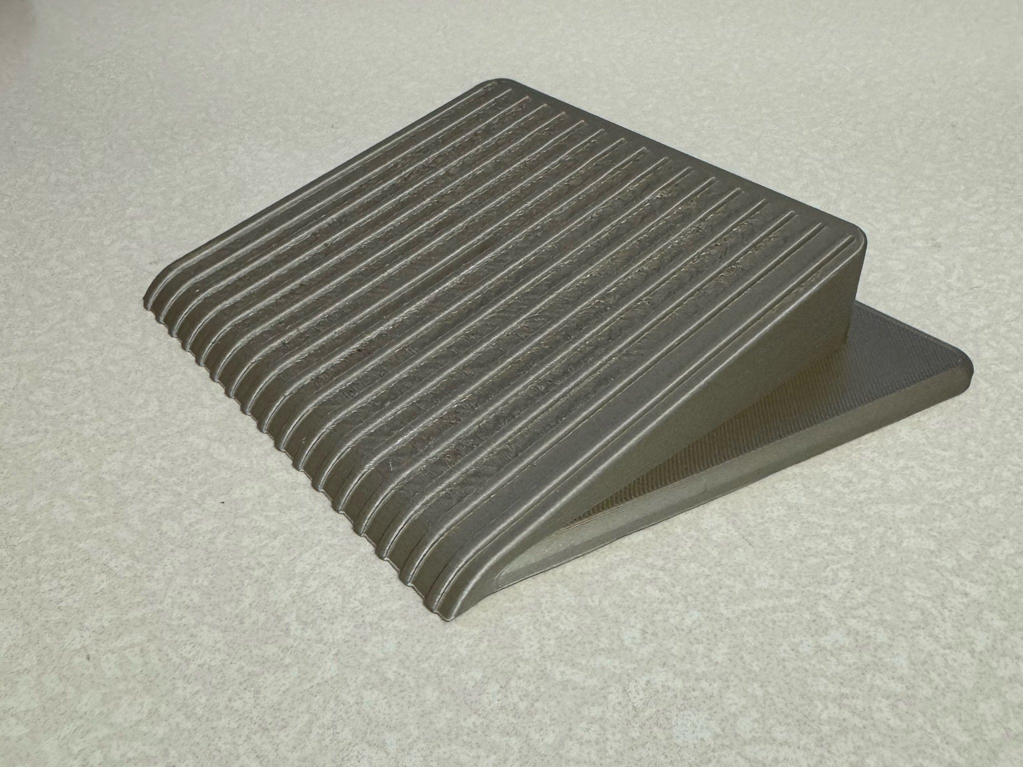 Cái chặn cửa rộng cho cửa lớn và nặng