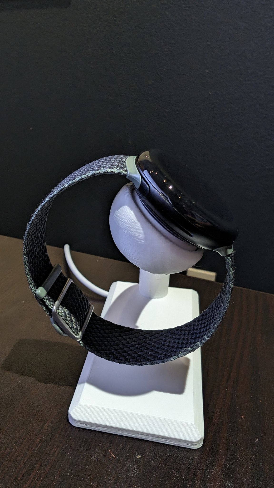 Giá đỡ sạc cho đồng hồ Google Pixel Watch 2