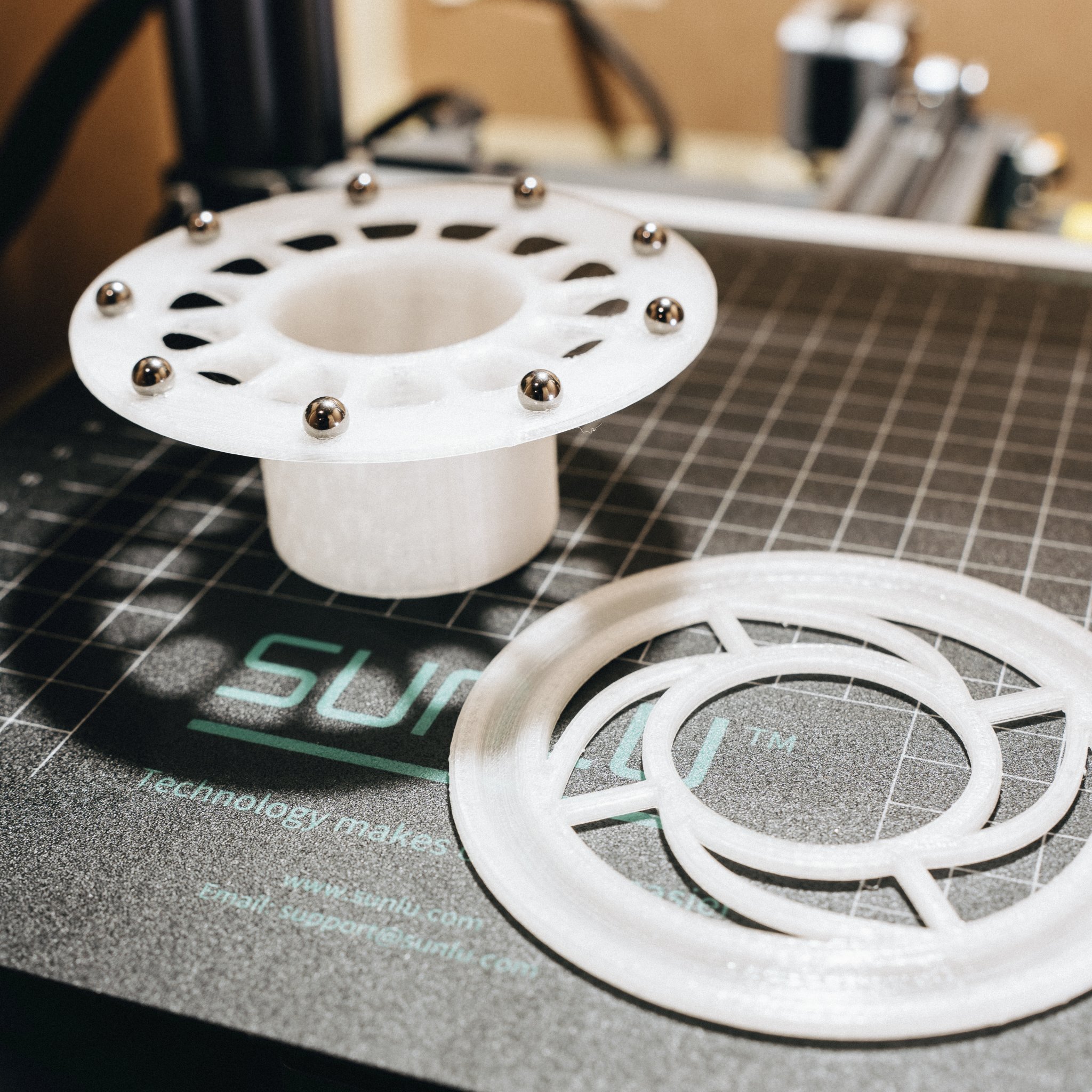 Giá đỡ cuộn filament cho máy sấy Commercial Chef WFD100W