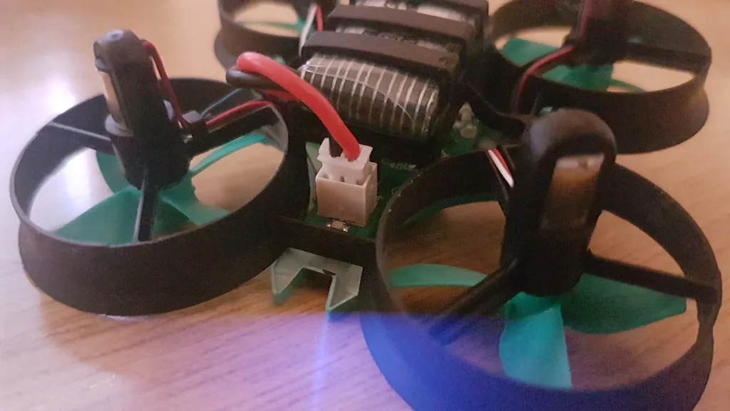 Móc khóa kéo cáp cho pin drone