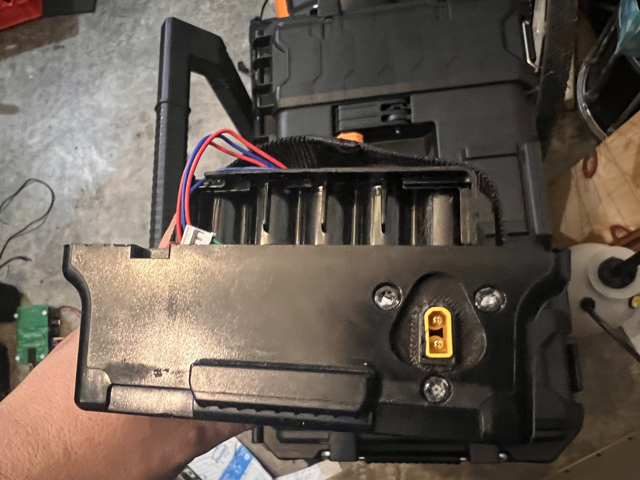 Bộ chuyển đổi đầu vào pin Ninebot 27.9Ah