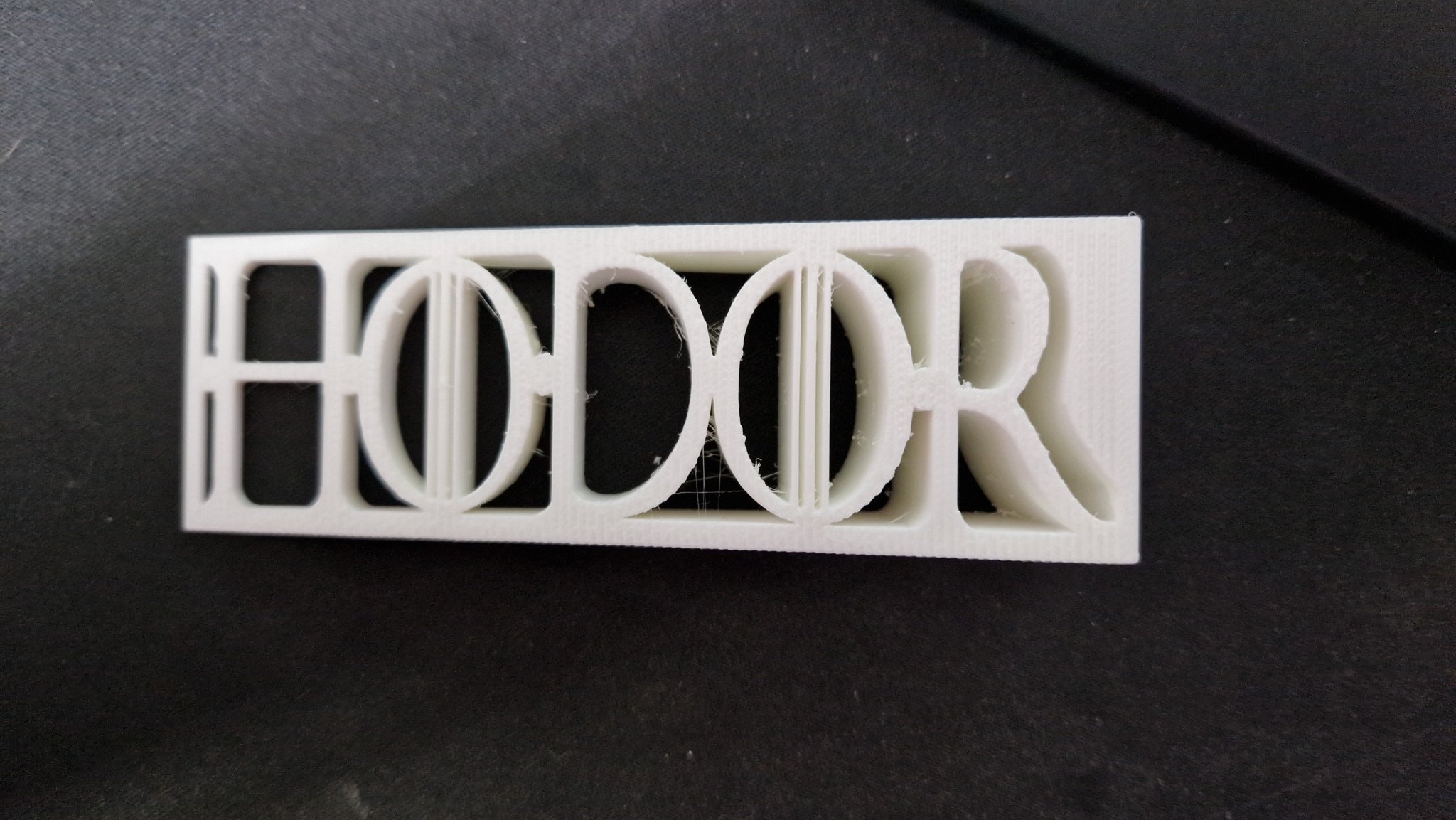 Giá đỡ cửa HODOR lấy cảm hứng từ Game of Thrones