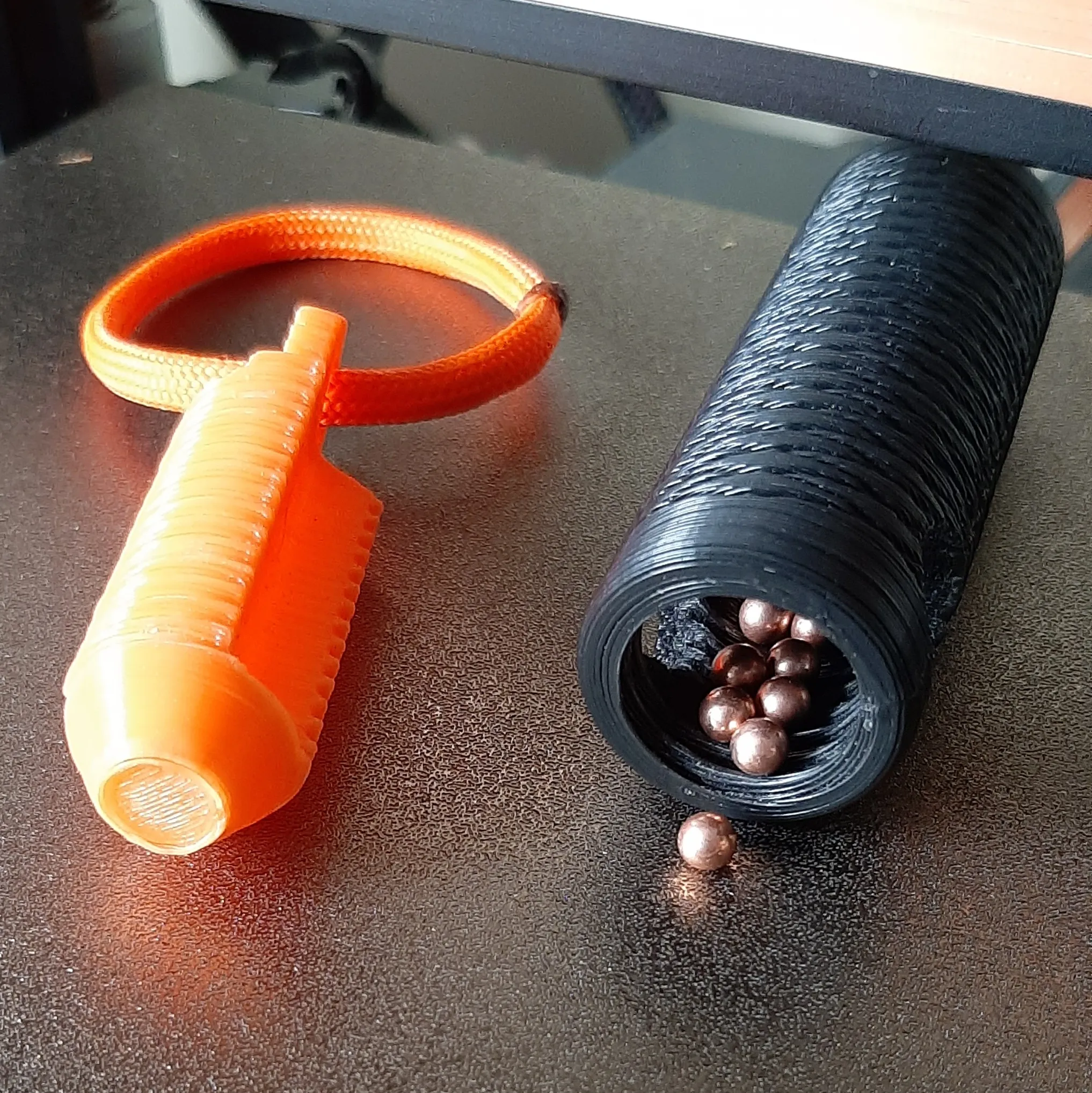 Bình chứa bb yên tĩnh với thiết kế tiện lợi