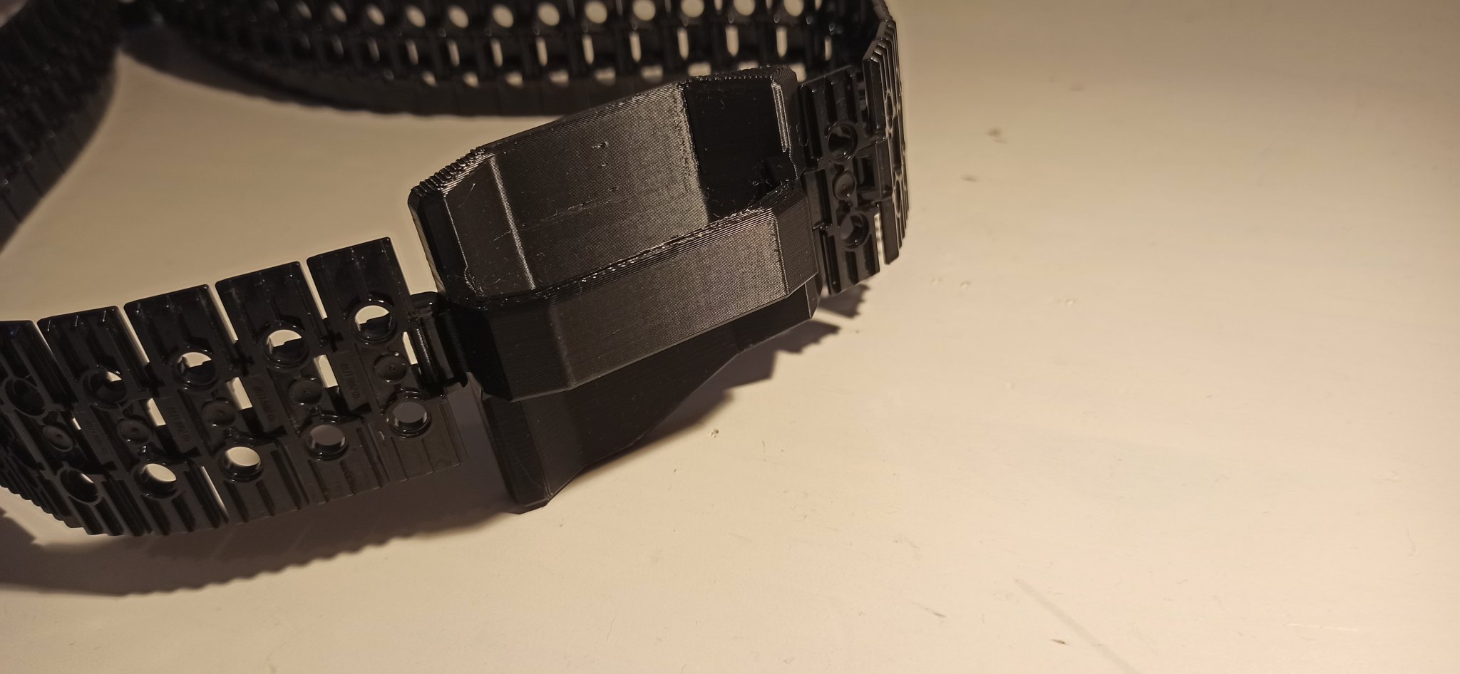 Bộ chuyển đổi giá đỡ kiếm sang dây đai LEGO TECHNIC