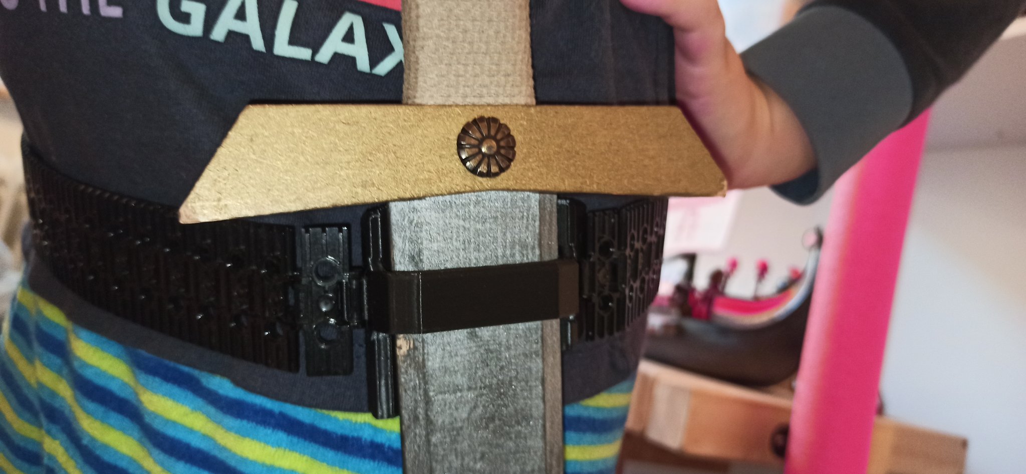 Bộ chuyển đổi giá đỡ kiếm sang dây đai LEGO TECHNIC