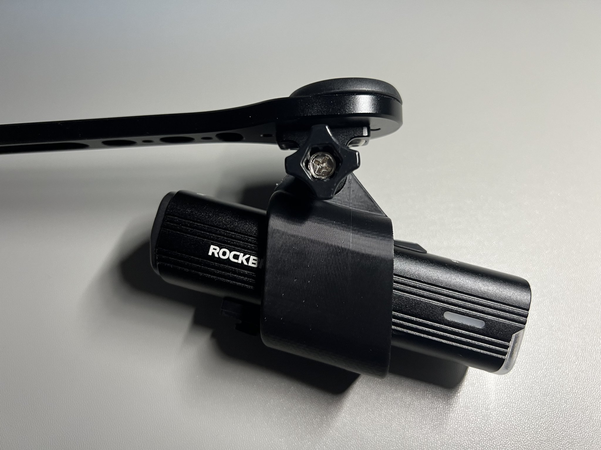 Giá đỡ đèn pin Rock Bros R3-1000 cho Gopro