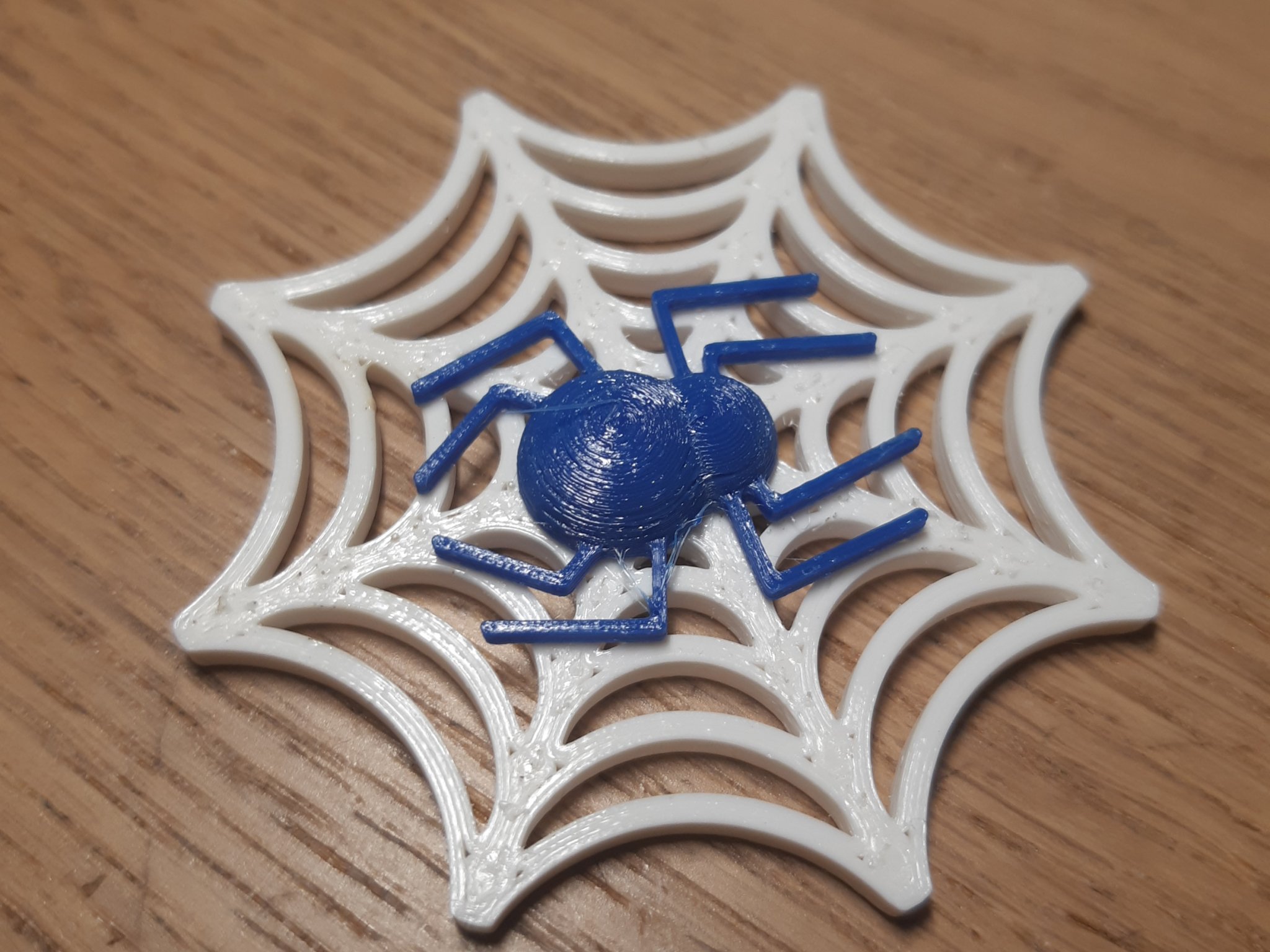 Mô hình nhện trang trí Halloween độc đáo