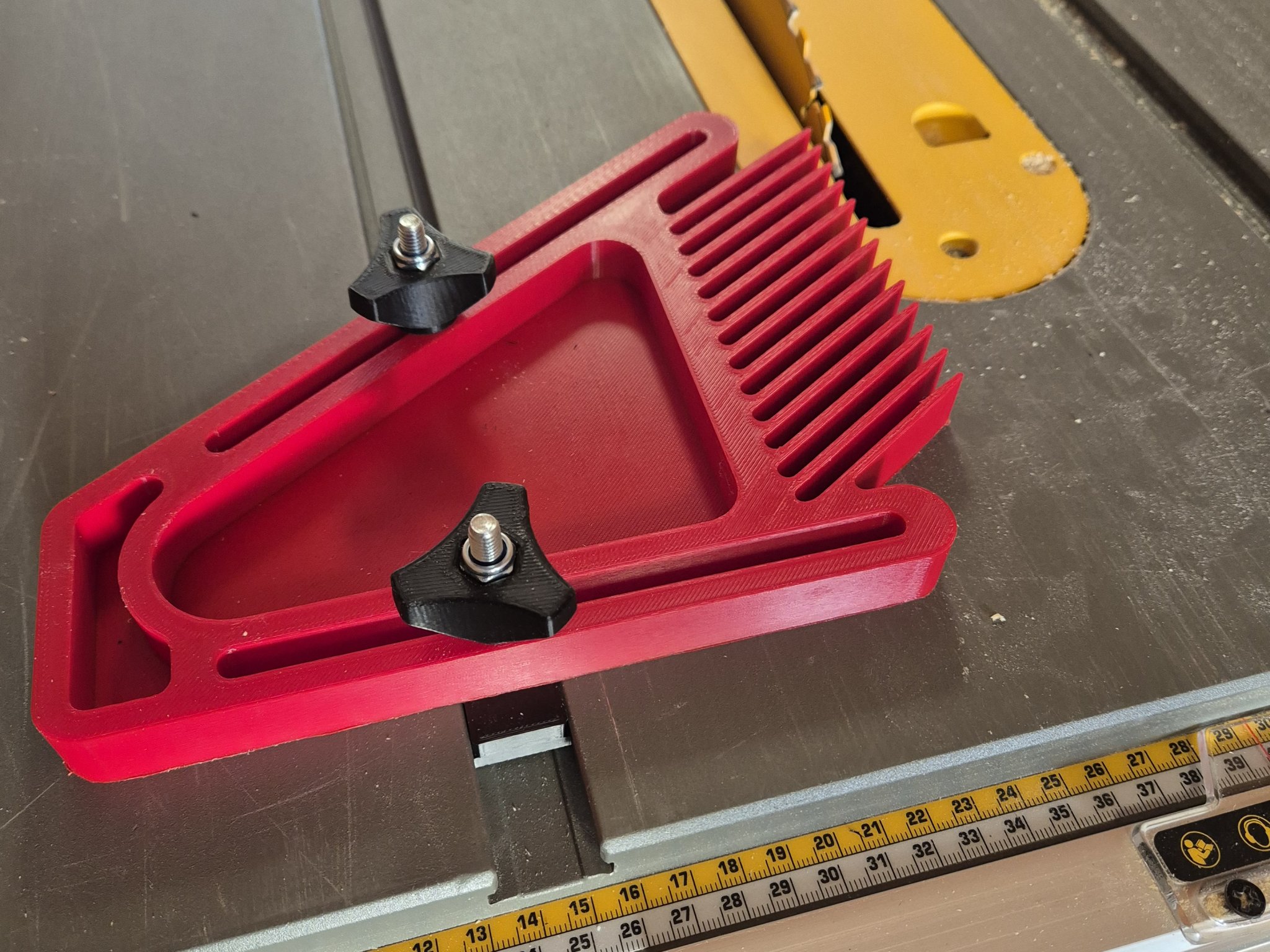 Trượt ray cắt góc cho máy cưa bàn Dewalt DWE7485