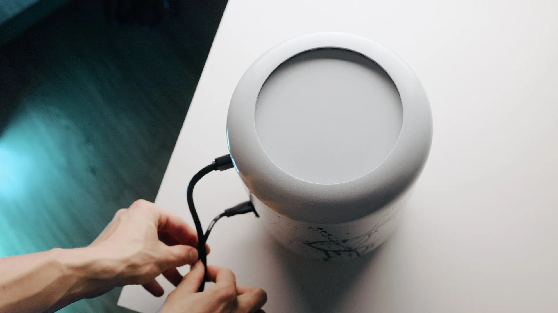 Vỏ máy tính Mini ITX cho PC nhỏ gọn