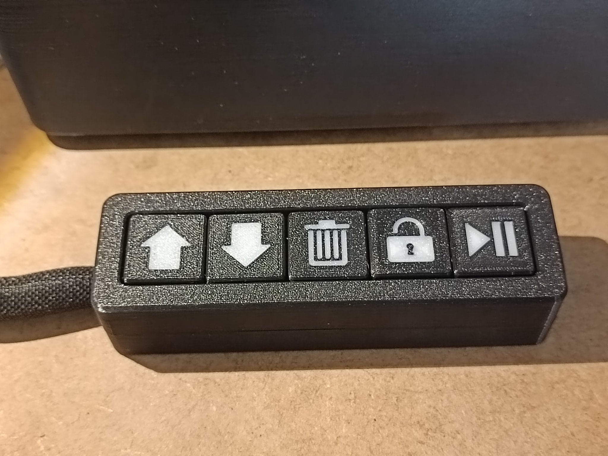 Bàn phím mini cho Klipper với công tắc Cherry MX