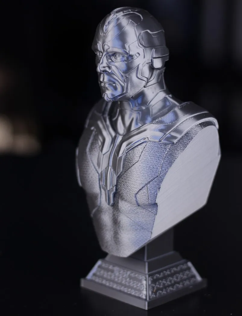 Tượng bán thân Vision trong Avengers