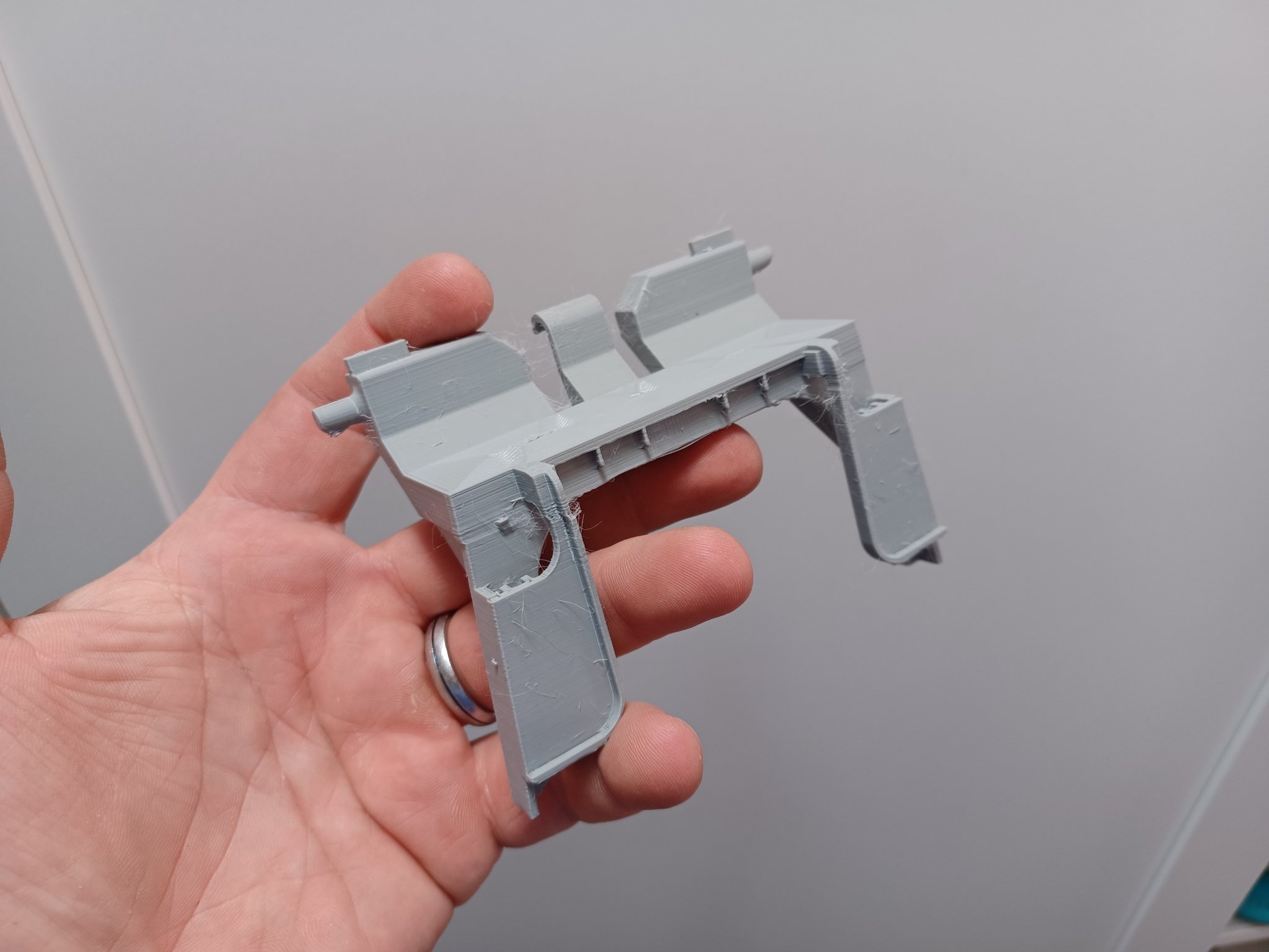 Giá đỡ túi bụi cho máy hút bụi Bosch