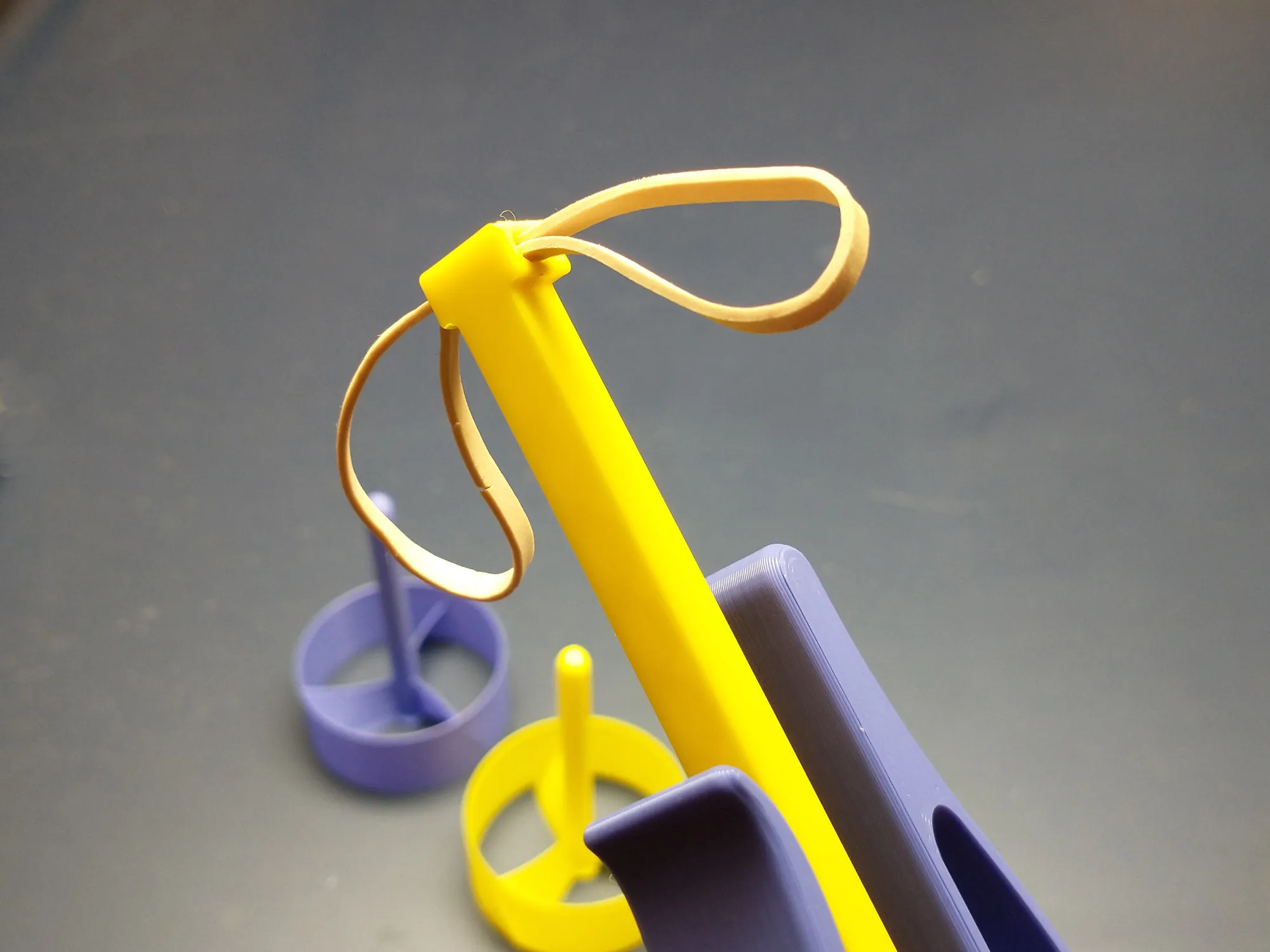 Phi tiêu Turbo Darts và Bộ phóng trong nhà