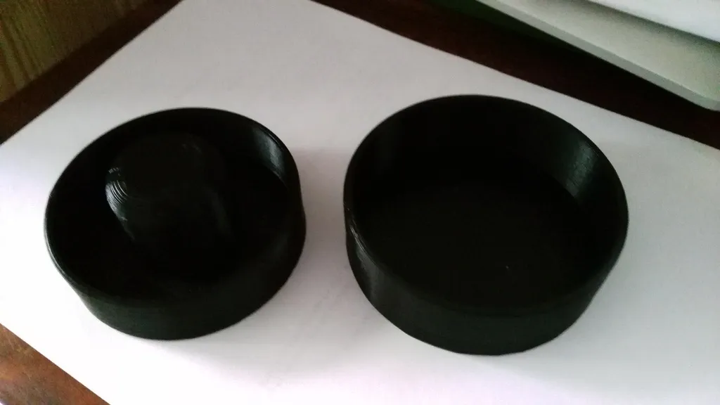 Khuôn làm hamburger tự chế cho bữa ăn gia đình