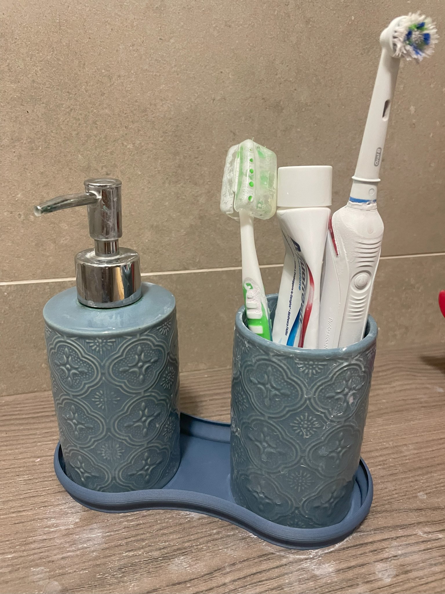 Đĩa để dưới bình xà phòng tiện dụng