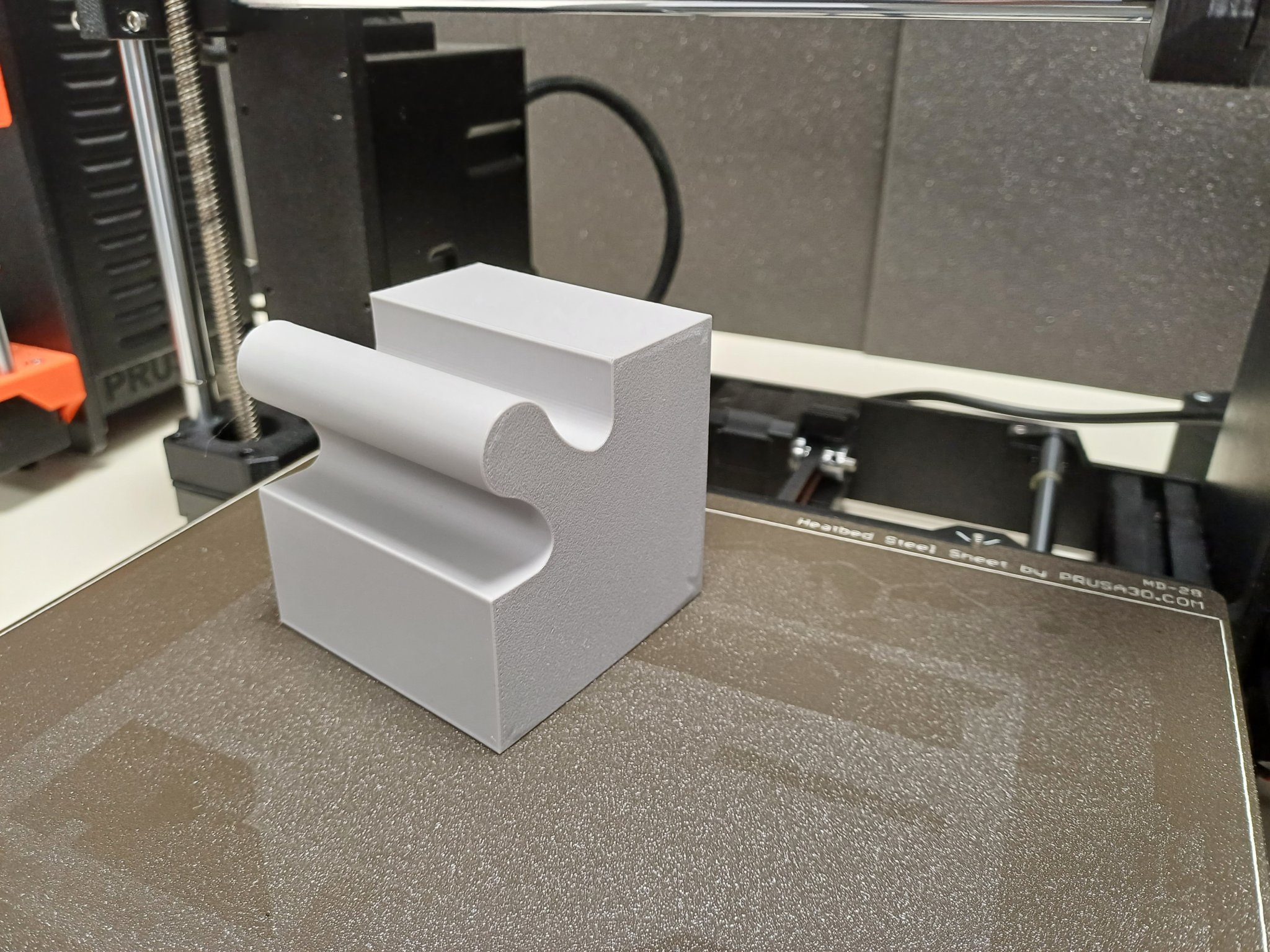 Bộ giữ cửa hình khối JAC tiện dụng