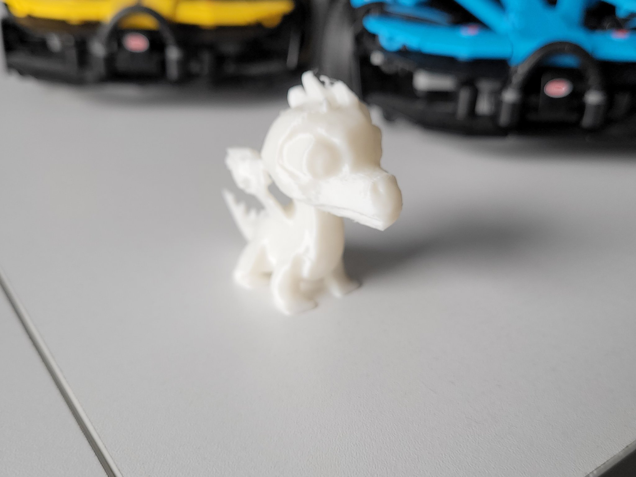 Rồng con dễ thương trong thế giới kỳ diệu